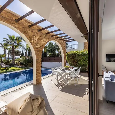 Seafront Ionion H5 Αγία Νάπα