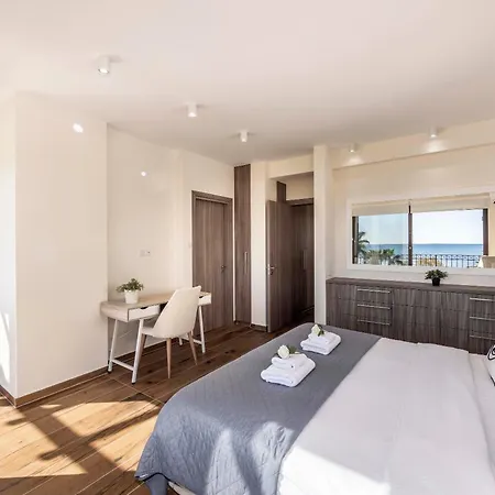 Seafront Ionion H5 Вилла