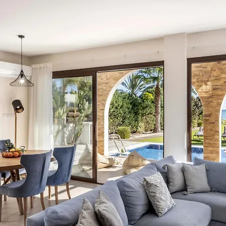 Seafront Ionion H5 Villa *