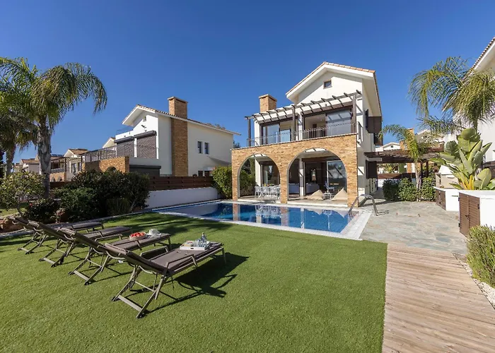 Seafront Ionion H5 * Aya Napa