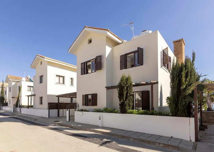 Villa Seafront Ionion H5