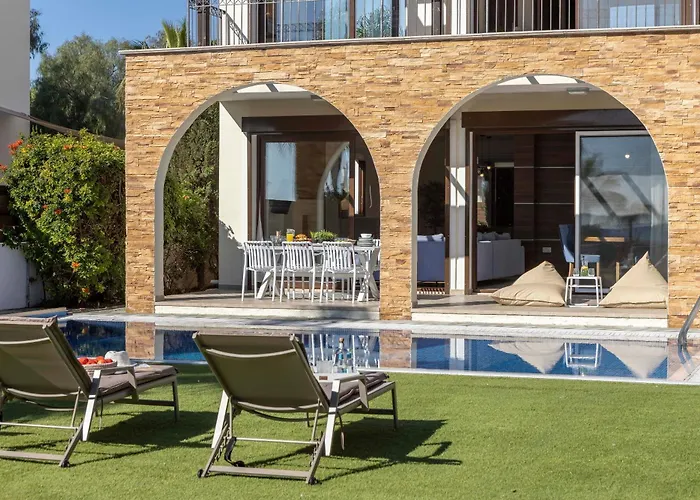 Villa Seafront Ionion H5 Aya Napa