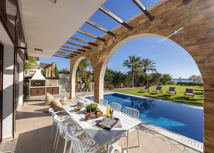 Seafront Ionion H5 Villa Ayia Napa