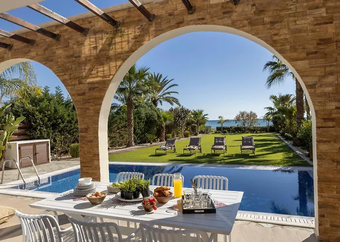 Villa Seafront Ionion H5 Ayia Napa