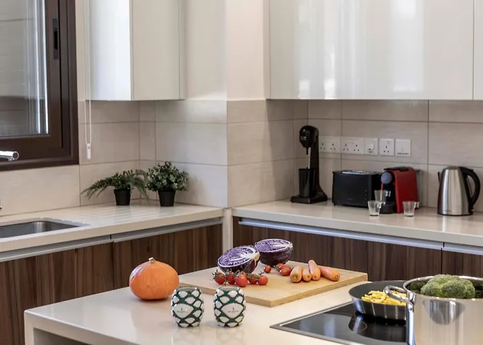 Villa Seafront Ionion H5