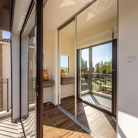 Seafront Ionion H5 Villa *